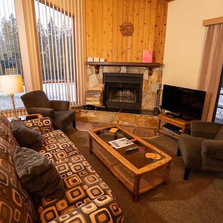 Fairmont Hot Springs Resort Exterior photo
