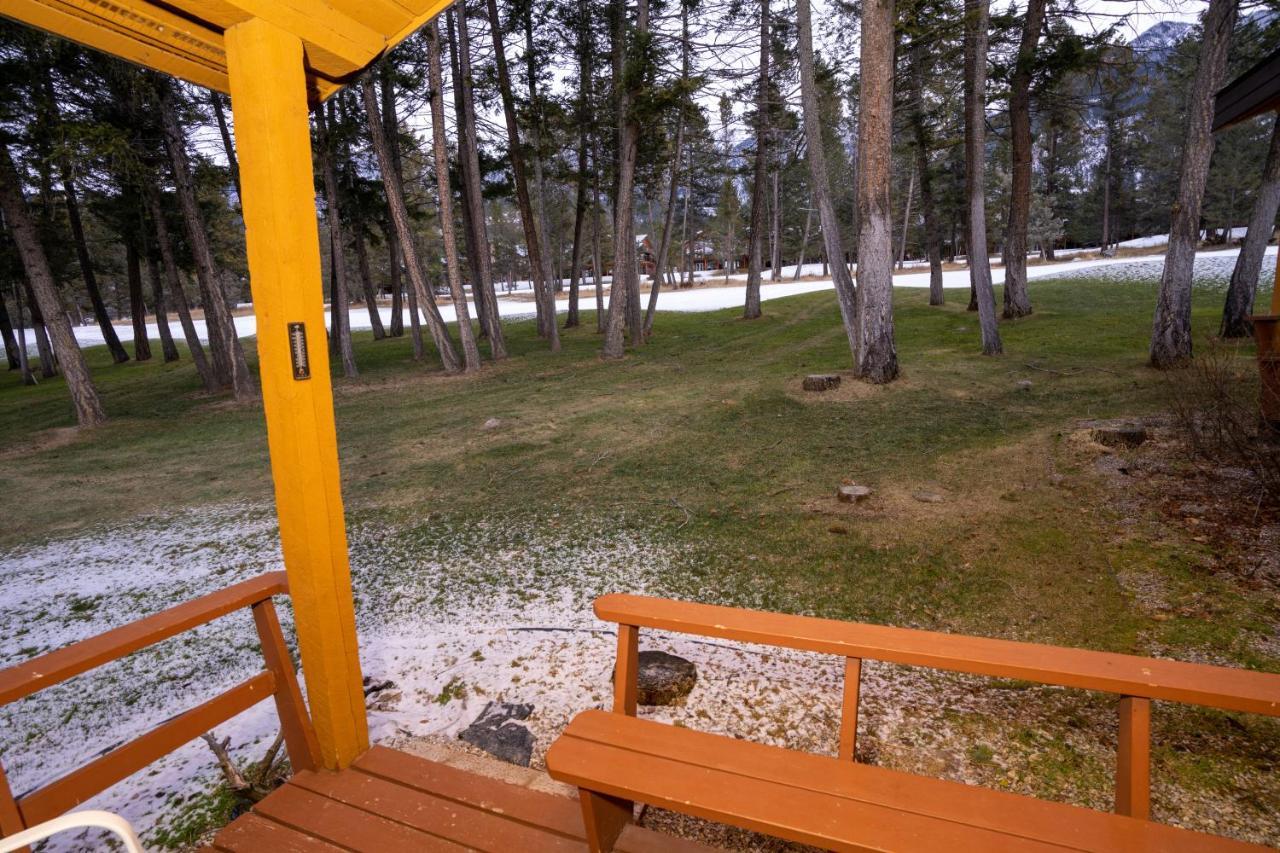 Fairmont Hot Springs Resort Exterior photo