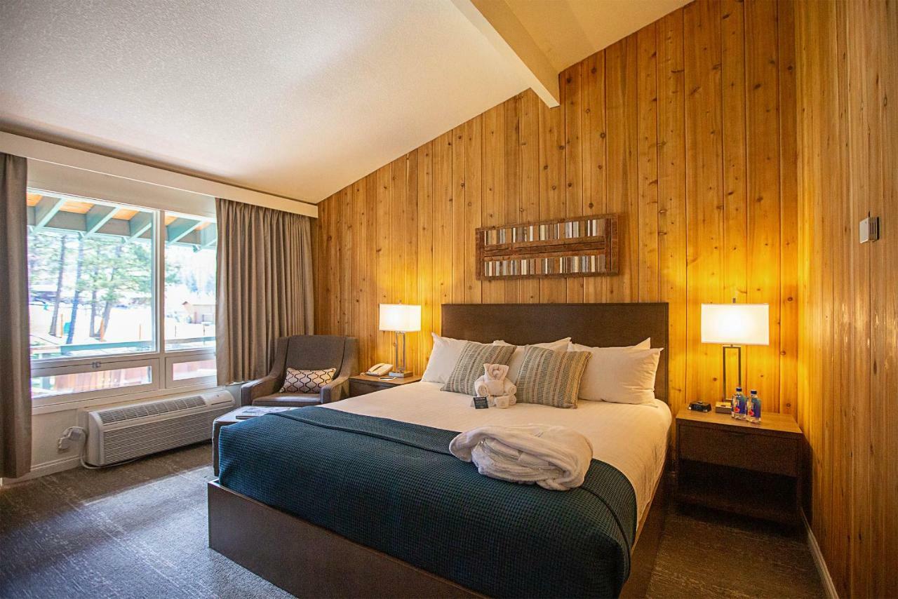 Fairmont Hot Springs Resort Exterior photo