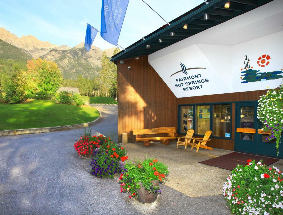 Fairmont Hot Springs Resort Exterior photo